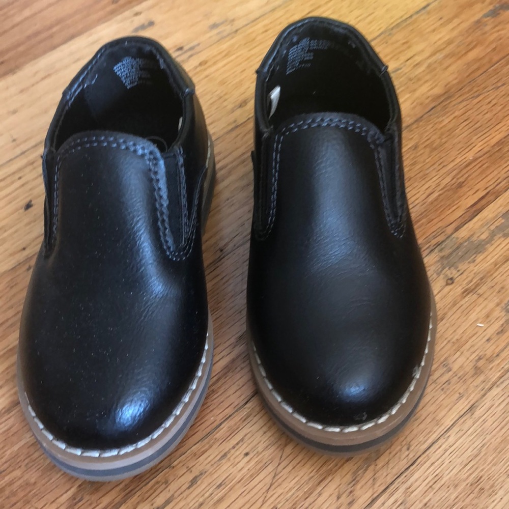 Toddler Boy dress shoes size 5